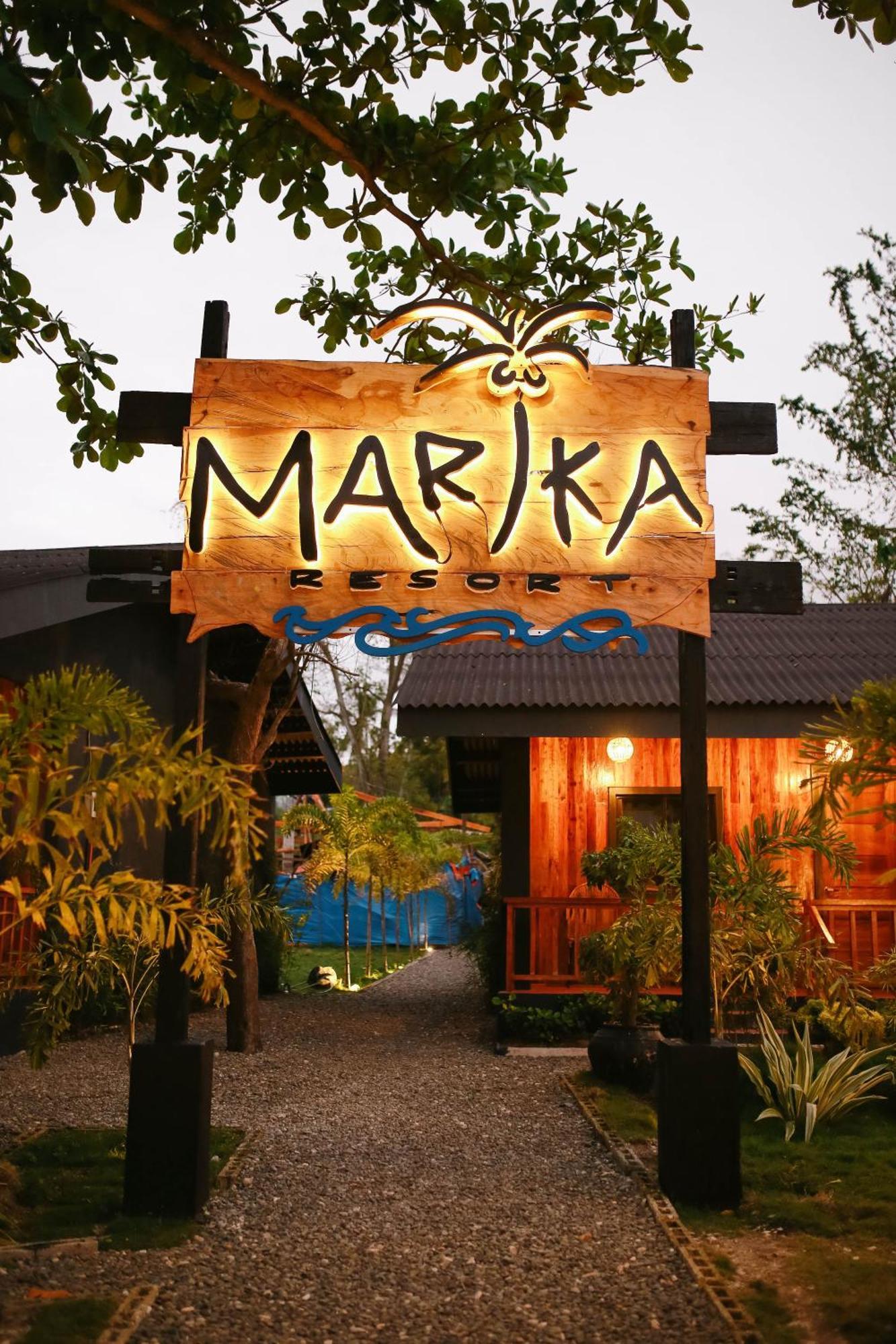 Marika Resort Badian Exteriér fotografie