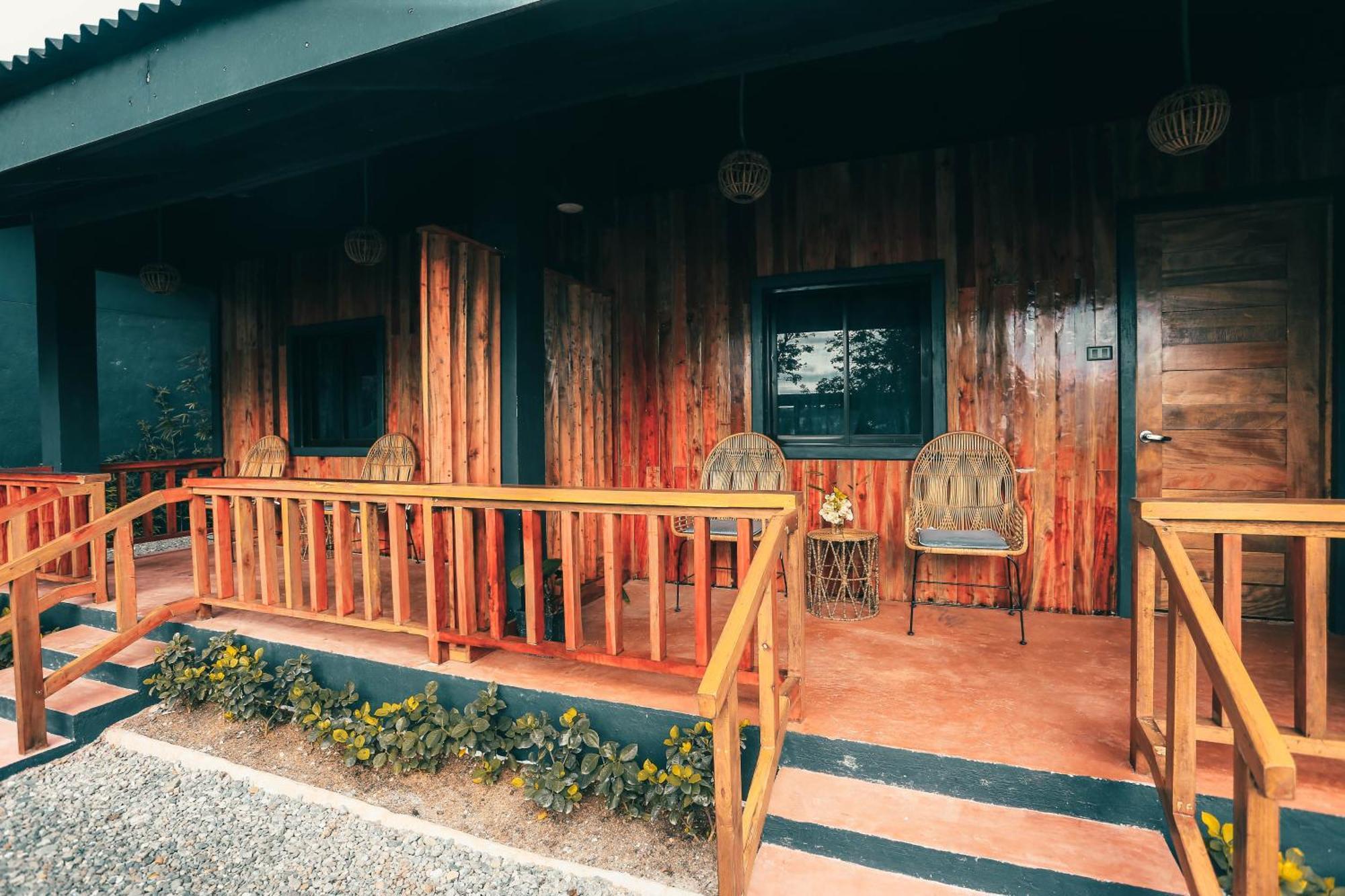 Marika Resort Badian Exteriér fotografie