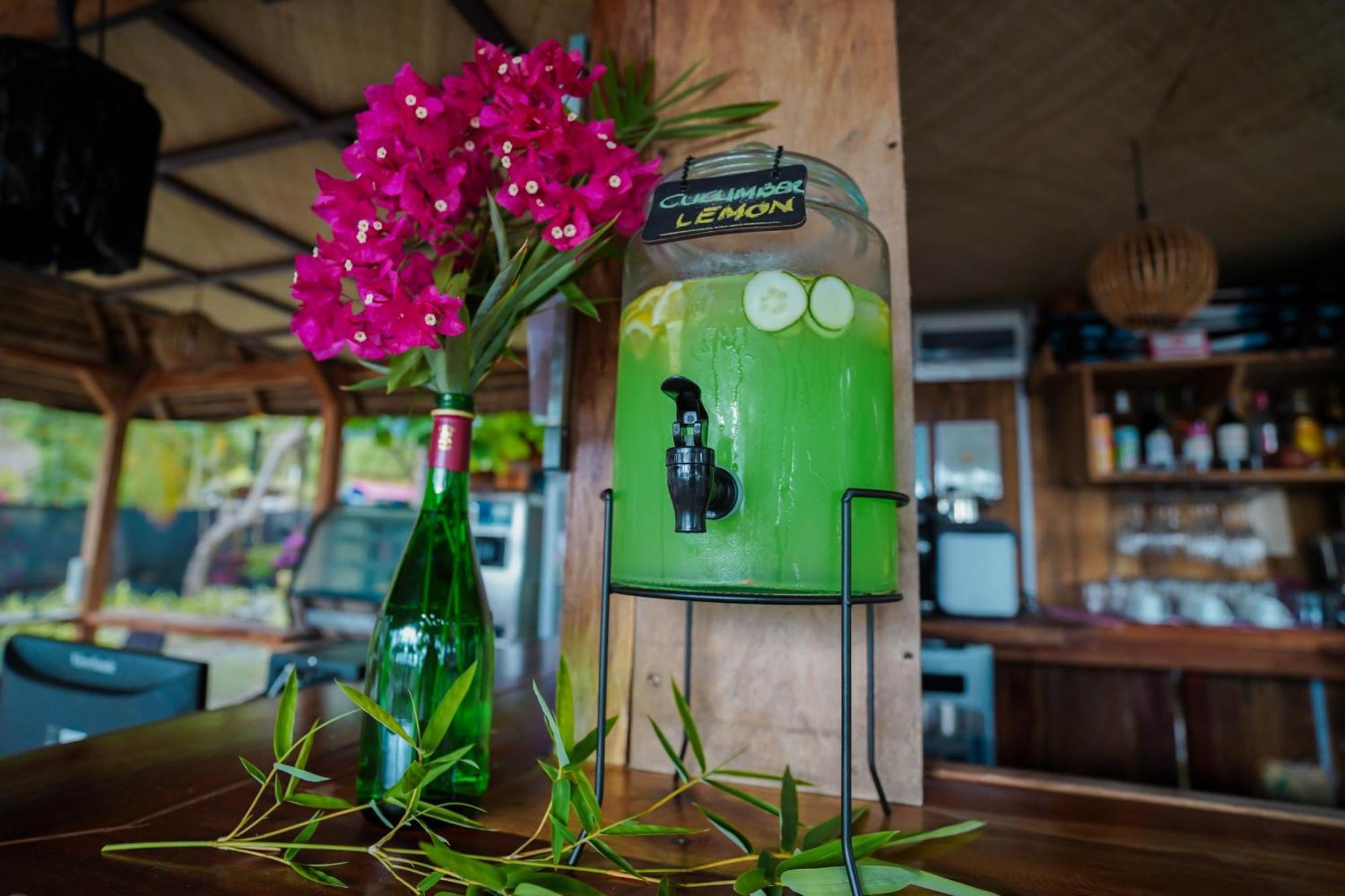 Marika Resort Badian Exteriér fotografie