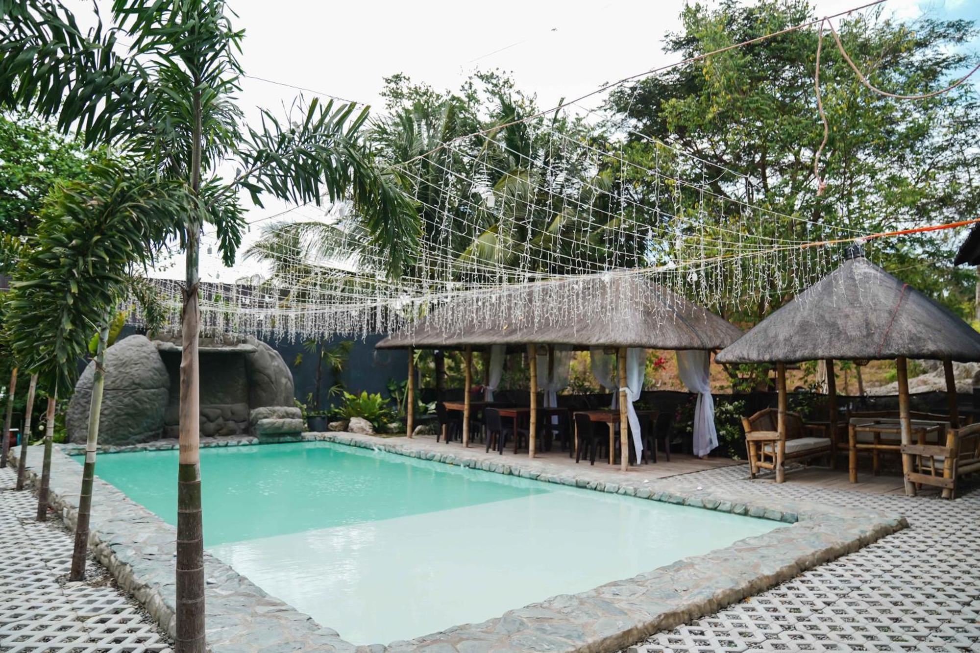 Marika Resort Badian Exteriér fotografie